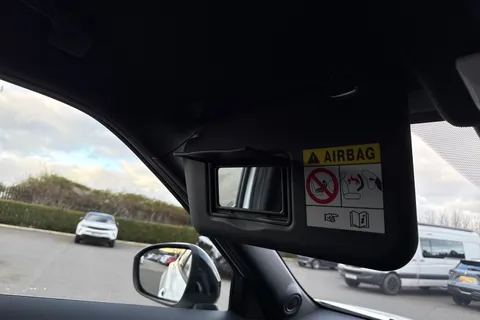 PK72YCP Nissan Juke 1.0 DIG-T N-Connecta DCT Auto Euro 6 (s/s) 5dr Thumbnail #60