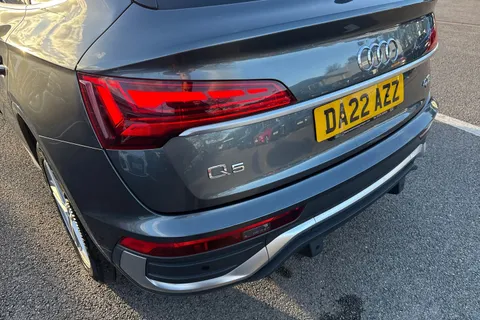 DA22AZZ Audi Q5 S line 40 TDI quattro 204 PS S tronic Thumbnail #7