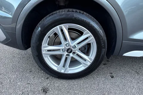 DA22AZZ Audi Q5 S line 40 TDI quattro 204 PS S tronic Thumbnail #10