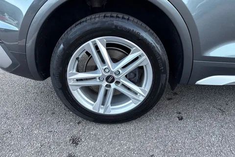 DA22AZZ Audi Q5 S line 40 TDI quattro 204 PS S tronic Thumbnail #12