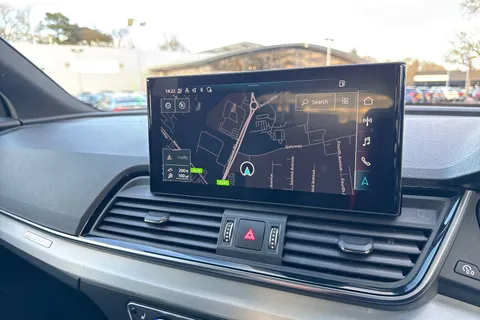 DA22AZZ Audi Q5 S line 40 TDI quattro 204 PS S tronic Thumbnail #16