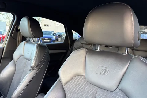 DA22AZZ Audi Q5 S line 40 TDI quattro 204 PS S tronic Thumbnail #23