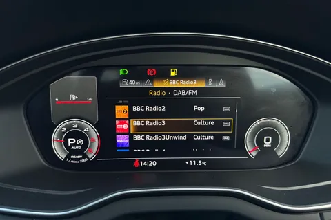 DA22AZZ Audi Q5 S line 40 TDI quattro 204 PS S tronic Thumbnail #28