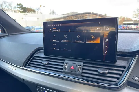 DA22AZZ Audi Q5 S line 40 TDI quattro 204 PS S tronic Thumbnail #34