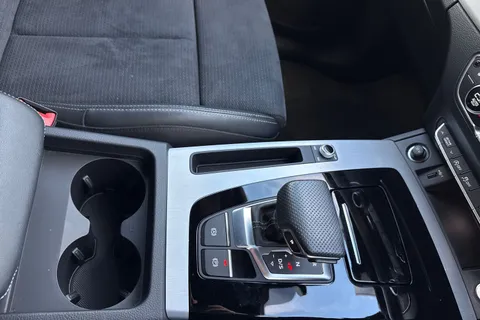 DA22AZZ Audi Q5 S line 40 TDI quattro 204 PS S tronic Thumbnail #46