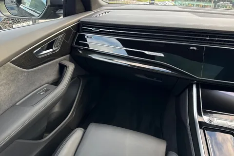 PN75GWG Audi SQ8 SUV  Black Edition TFSI  507 PS tiptronic Thumbnail #15