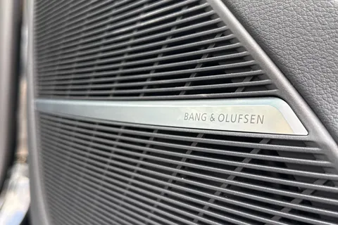 PN75GWG Audi SQ8 SUV  Black Edition TFSI  507 PS tiptronic Thumbnail #36