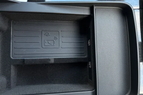 PN75GWG Audi SQ8 SUV  Black Edition TFSI  507 PS tiptronic Thumbnail #37