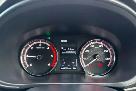 WM69NZO Mitsubishi L200 2.2 DI-D DC Barbarian 4WD Euro 6 (s/s) 4dr Thumbnail #36