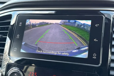 WM69NZO Mitsubishi L200 2.2 DI-D DC Barbarian 4WD Euro 6 (s/s) 4dr Thumbnail #40