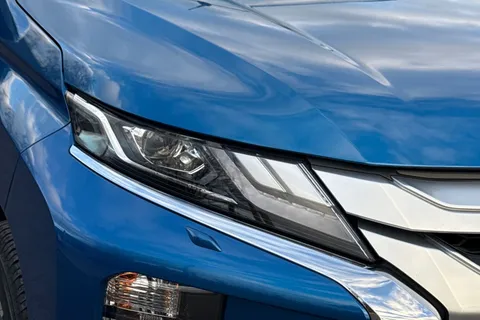 WM69NZO Mitsubishi L200 2.2 DI-D DC Barbarian 4WD Euro 6 (s/s) 4dr Thumbnail #41