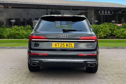 4 of 63 for Audi Q7 SUV S line 50 TDI quattro 286 PS tiptronic