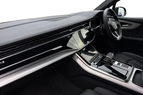 15 of 63 for Audi Q7 SUV S line 50 TDI quattro 286 PS tiptronic