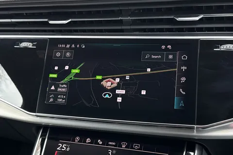 17 of 63 for Audi Q7 SUV S line 50 TDI quattro 286 PS tiptronic