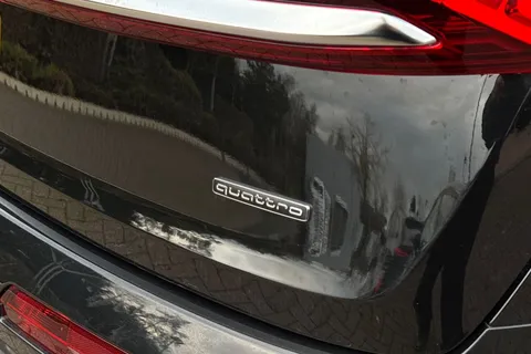 27 of 63 for Audi Q7 SUV S line 50 TDI quattro 286 PS tiptronic