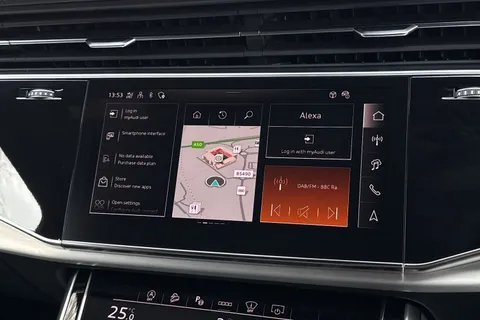 30 of 63 for Audi Q7 SUV S line 50 TDI quattro 286 PS tiptronic