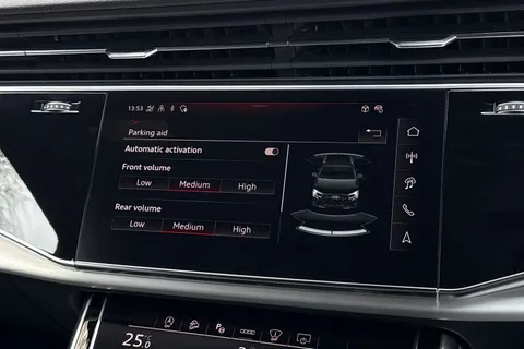 34 of 63 for Audi Q7 SUV S line 50 TDI quattro 286 PS tiptronic