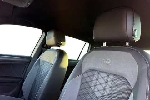 DE22CLU Volkswagen Tiguan 1.5 TSI 150 R-Line 5dr DSG Thumbnail #17