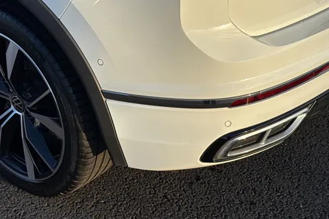 DE22CLU Volkswagen Tiguan 1.5 TSI 150 R-Line 5dr DSG Thumbnail #27