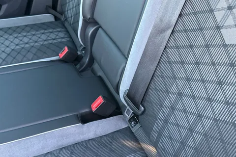 DE22CLU Volkswagen Tiguan 1.5 TSI 150 R-Line 5dr DSG Thumbnail #32