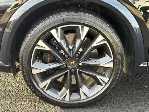 DF25JBZ CUPRA Formentor 2.0 TSI 333 VZ2 5dr DSG 4Drive **Panoramic sunroof** Thumbnail #22