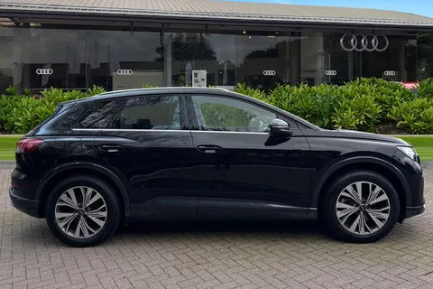 3 of 60 for Audi Q4 e-tron Q4 Sport 45 e-tron 210,00 kW