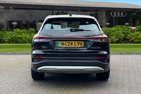 4 of 60 for Audi Q4 e-tron Q4 Sport 45 e-tron 210,00 kW