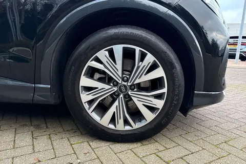 7 of 60 for Audi Q4 e-tron Q4 Sport 45 e-tron 210,00 kW