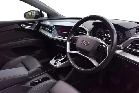 8 of 60 for Audi Q4 e-tron Q4 Sport 45 e-tron 210,00 kW