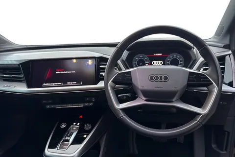 13 of 60 for Audi Q4 e-tron Q4 Sport 45 e-tron 210,00 kW