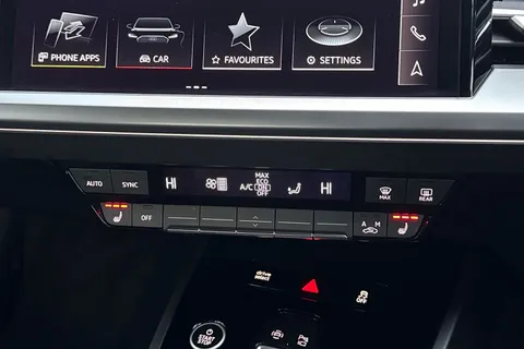 19 of 60 for Audi Q4 e-tron Q4 Sport 45 e-tron 210,00 kW