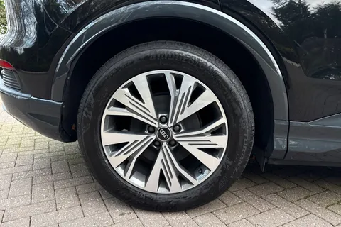 23 of 60 for Audi Q4 e-tron Q4 Sport 45 e-tron 210,00 kW