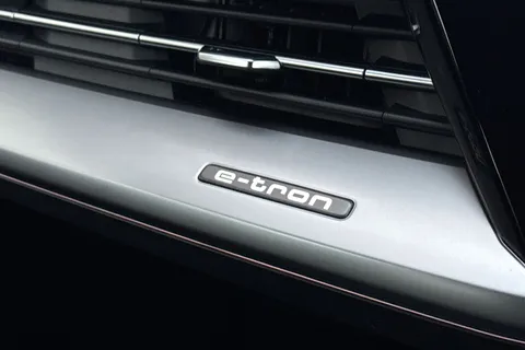 52 of 60 for Audi Q4 e-tron Q4 Sport 45 e-tron 210,00 kW