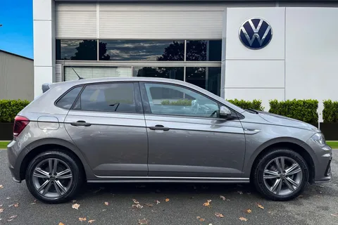 CF70EVU Volkswagen Polo 1.0 TSI 95 R-Line 5dr | Automatic Lights | Rear Tinted Glass Thumbnail #3