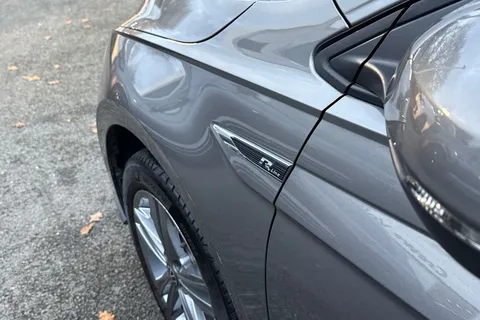 CF70EVU Volkswagen Polo 1.0 TSI 95 R-Line 5dr | Automatic Lights | Rear Tinted Glass Thumbnail #40