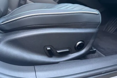 DV75SSX BYD SEAL 82.5kWh Excellence Auto AWD 4dr Thumbnail #29