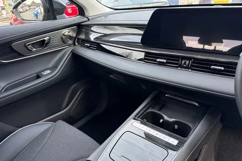  Omoda E5 61.05kWh Comfort SUV 5dr Electric Auto (204 ps) Thumbnail #14