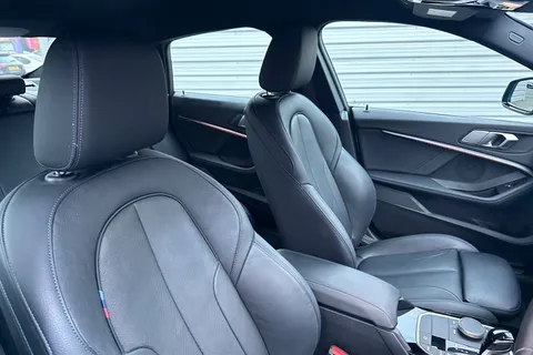 MC21VZT BMW 2 Series Gran Coupe 1.5 218i M Sport DCT Euro 6 (s/s) 4dr Thumbnail #25