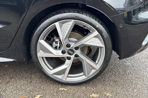  Audi A3 1.5 TFSI Black Edition Sportback Euro 6 (s/s) 5dr Thumbnail #13