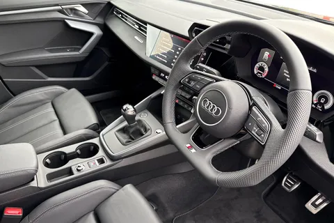  Audi A3 1.5 TFSI Black Edition Sportback Euro 6 (s/s) 5dr Thumbnail #14