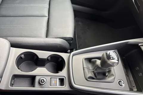  Audi A3 1.5 TFSI Black Edition Sportback Euro 6 (s/s) 5dr Thumbnail #52