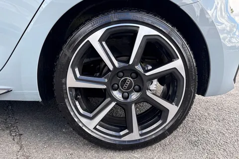 PX75KNZ Audi A1 Black Edition 30 TFSI  116 PS 6-speed Thumbnail #11