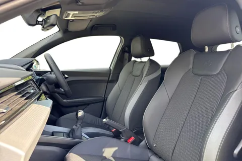 PX75KNZ Audi A1 Black Edition 30 TFSI  116 PS 6-speed Thumbnail #15