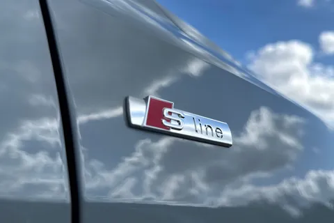 PX75KNZ Audi A1 Black Edition 30 TFSI  116 PS 6-speed Thumbnail #29