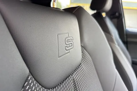 PX75KNZ Audi A1 Black Edition 30 TFSI  116 PS 6-speed Thumbnail #41