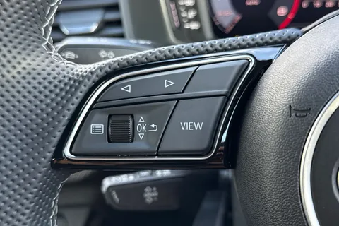 PX75KNZ Audi A1 Black Edition 30 TFSI  116 PS 6-speed Thumbnail #47