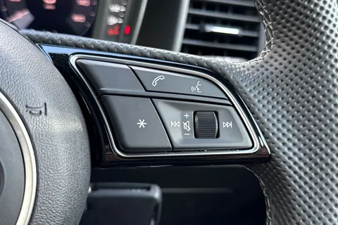 PX75KNZ Audi A1 Black Edition 30 TFSI  116 PS 6-speed Thumbnail #48