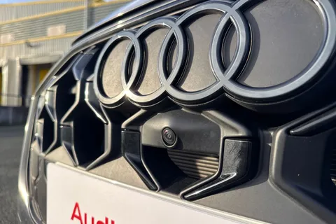 PN75FPZ Audi Q5 SUV Edition 1 TDI quattro 204 PS S tronic Thumbnail #26