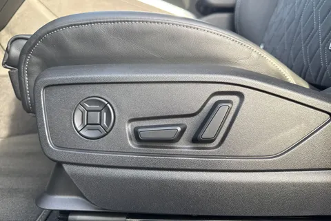 PN75FPZ Audi Q5 SUV Edition 1 TDI quattro 204 PS S tronic Thumbnail #41