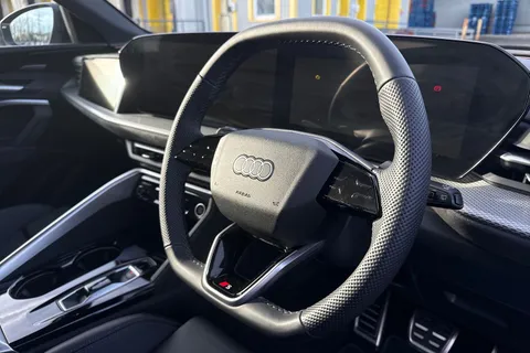 PN75FPZ Audi Q5 SUV Edition 1 TDI quattro 204 PS S tronic Thumbnail #46